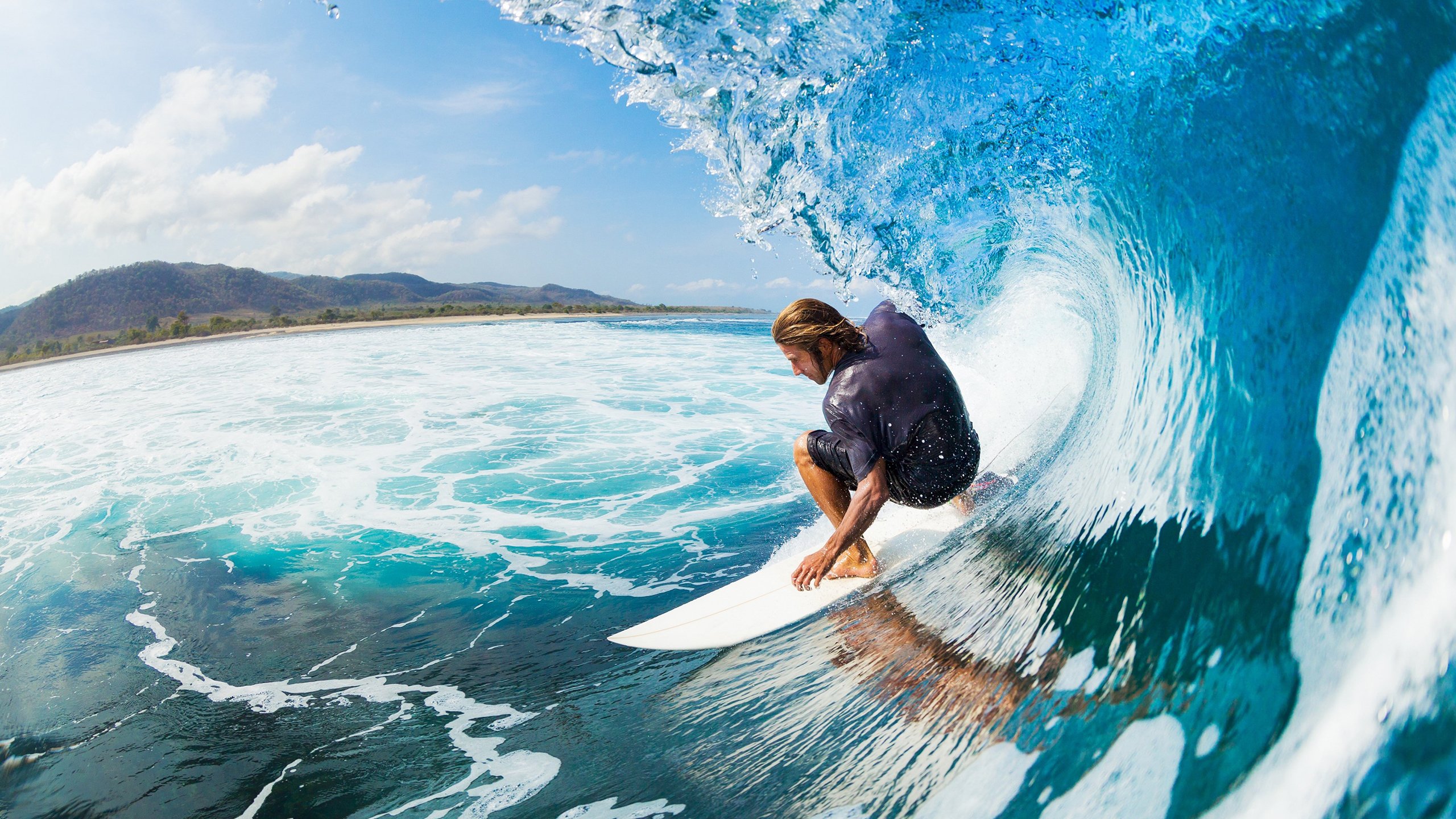 巴拉圭男篮在南美锦标赛中勇夺冠军，体育水平不断提升