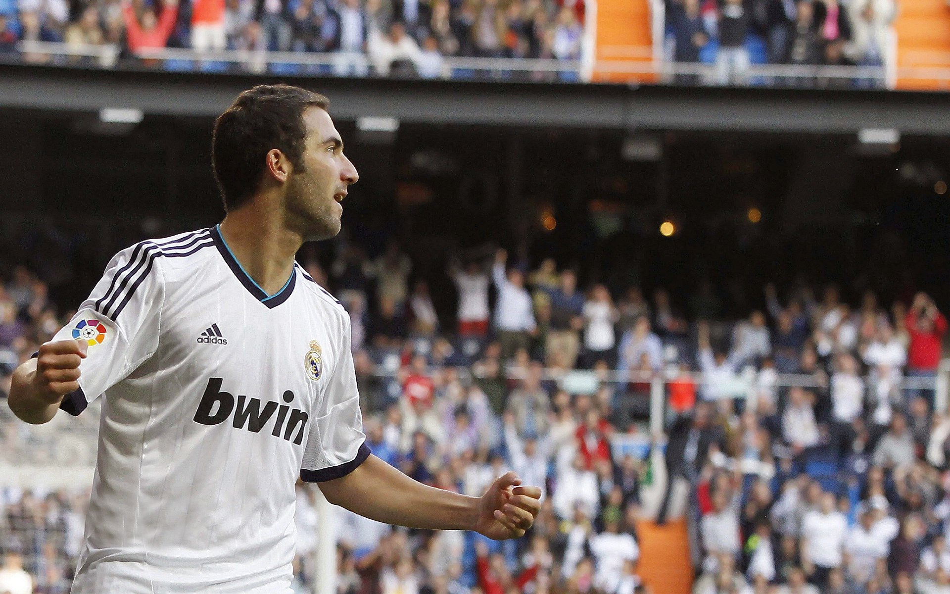 马刺新星伤愈归队主帅称其为关键拼图,马刺新人